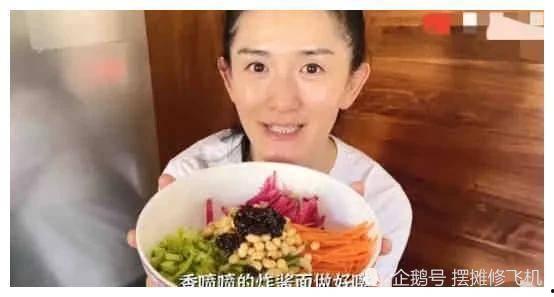 我用吃瓜系统捧红半个娱乐圈薄荷,薄荷捧红娱乐圈半壁江山