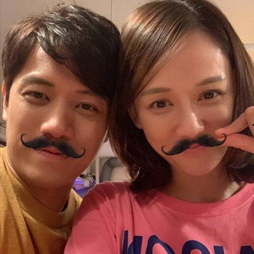 娱乐吃瓜酱工作头像